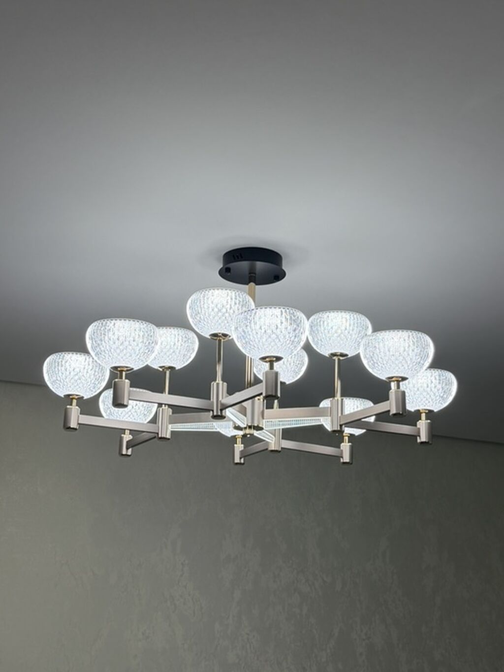 Çılçıraq, 10 və daha çox lampa, Metal