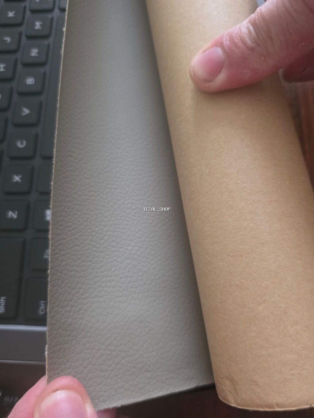 Məhsul: Özünüyapışan süni dəri örtük – Light Gray - Rəng: Açıq boz