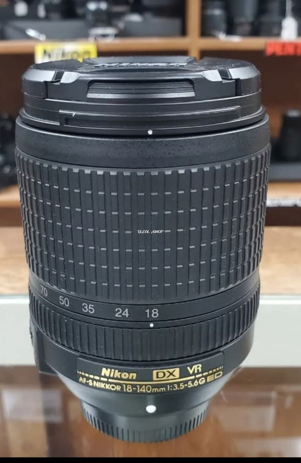 Nikon AF-S DX NIKKOR 18-140mm f/3.5-5.6G ED VR obyektiv - Geniş zoom