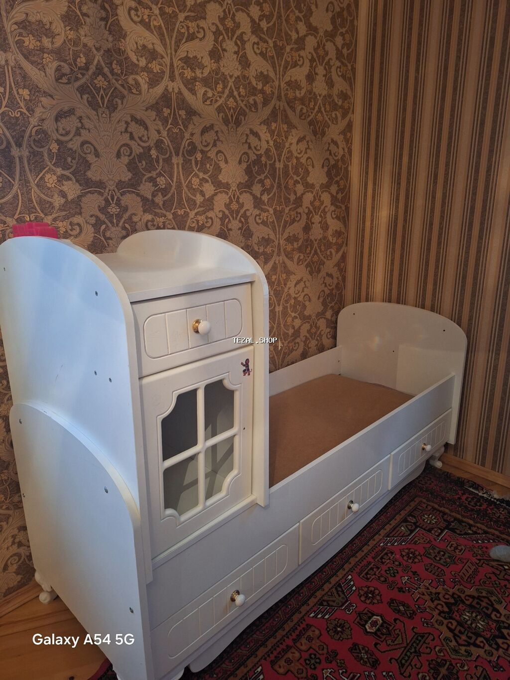 Oğlan və qız üçün, İşlənmiş, Dördbucaq, Beşik, Matras ilə, Yellənmə mexanizm ilə