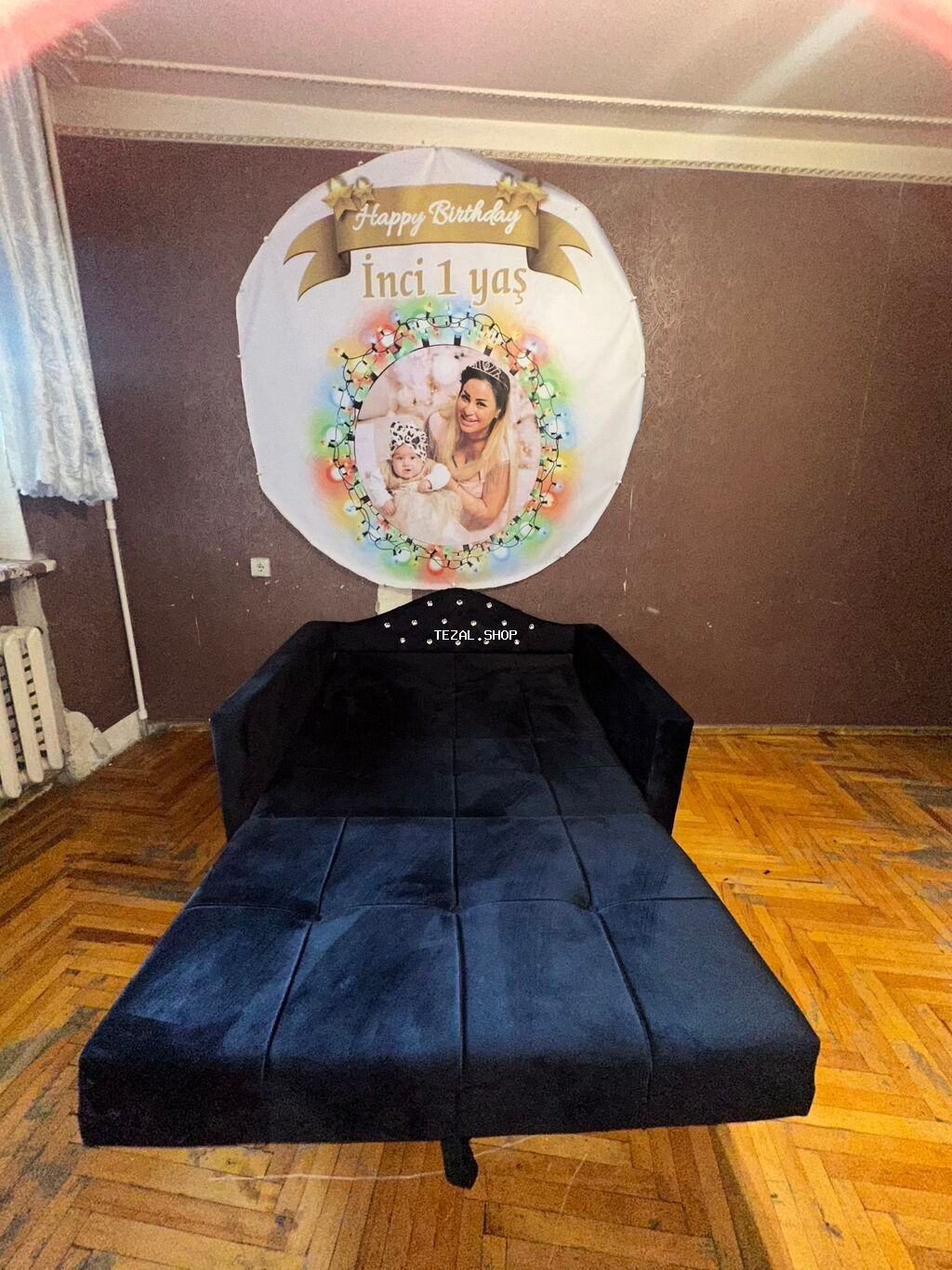 Di̇van-kravat, Yeni, Açılan, Bazasız, Çatdırılma yoxdur