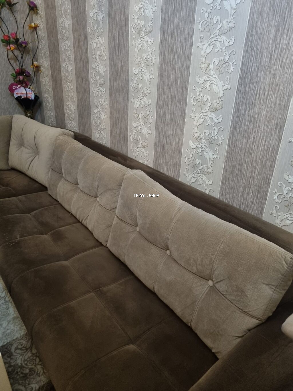 Künc divan dəsti - Forma: L-şəkilli/künc konstruksiya, geniş oturma