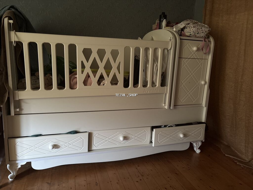 Oğlan və qız üçün, Dördbucaq, Beşik, Dəstsiz, Matrassız, Yellənmə mexanizmsiz