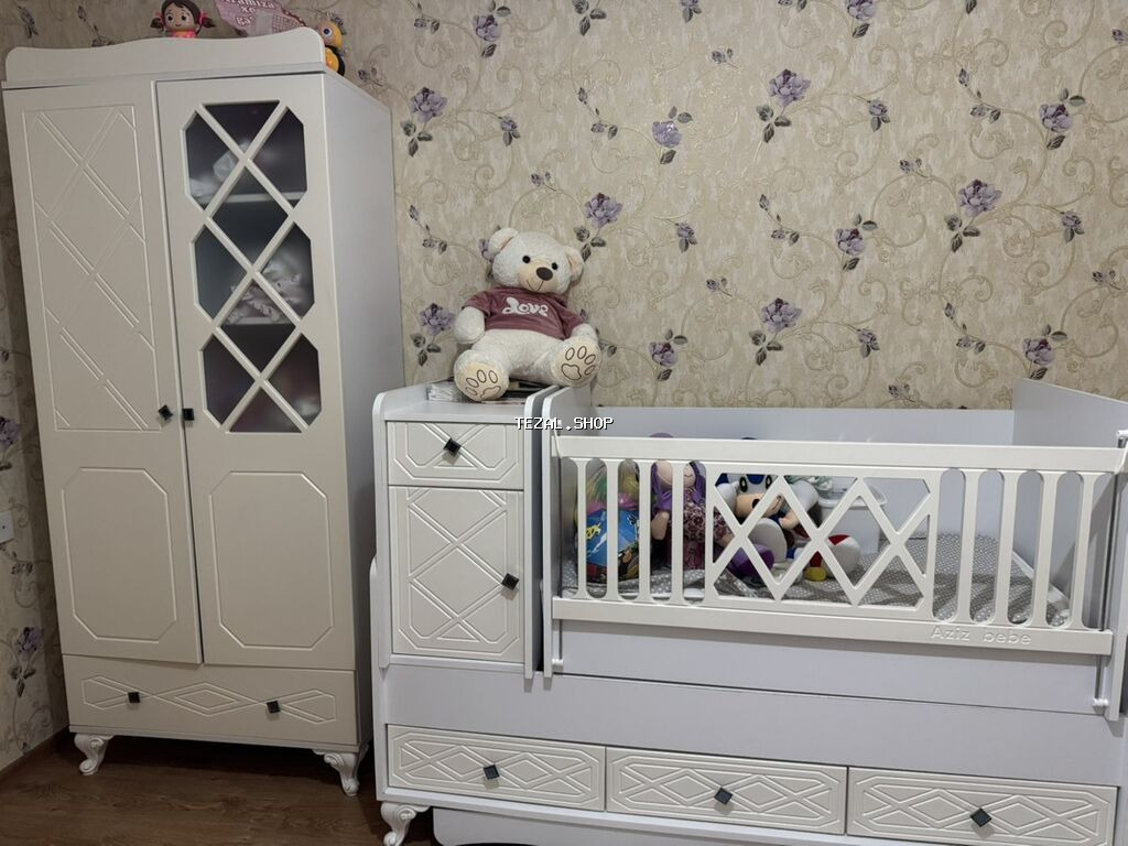 Oğlan və qız üçün, Beşik - şəkil 2