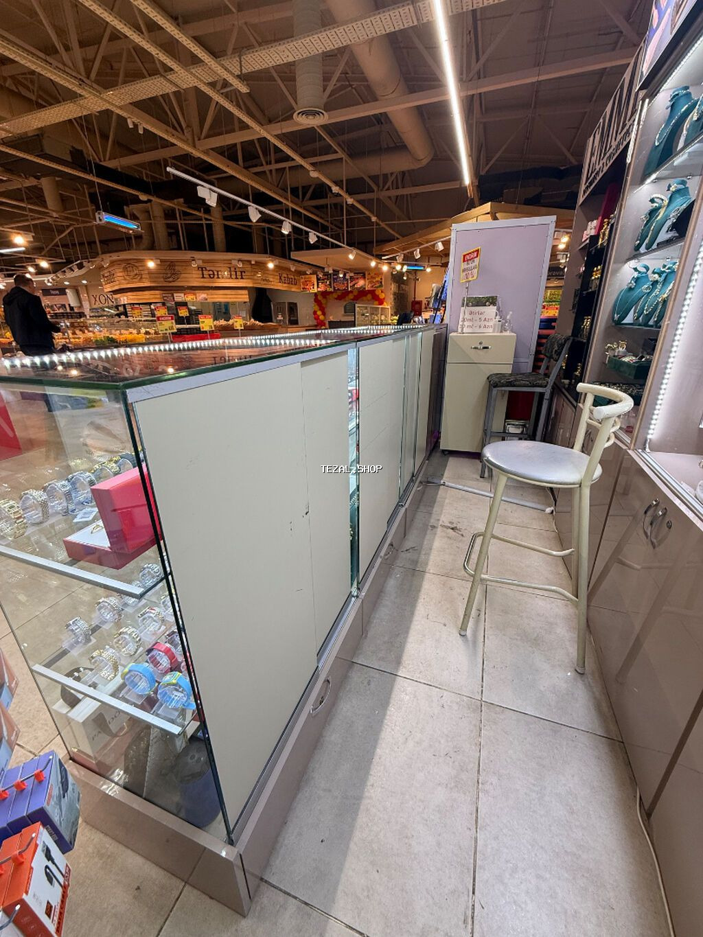 Tecili olaraq mebeller satılır Qiymet : 1000 azn razılasmaq olar - şəkil 4