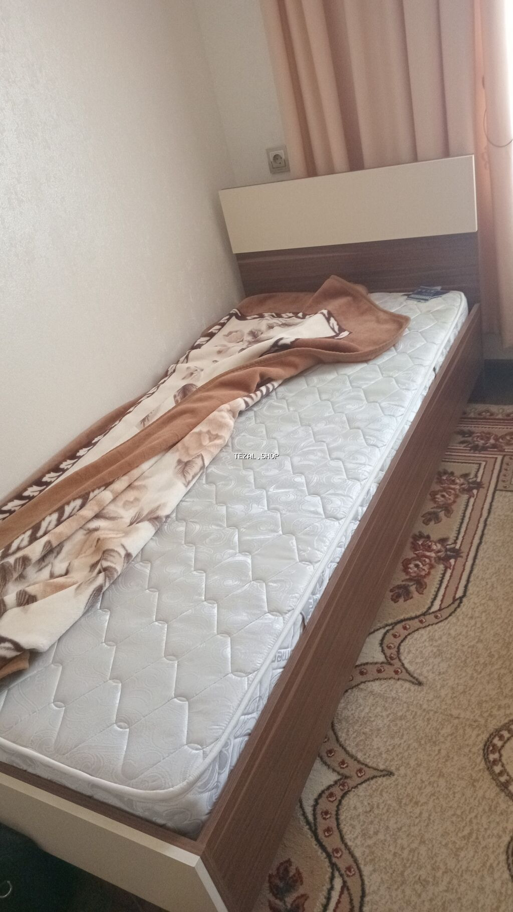 Kravat satilir 2 ededdir matrasla birlikde 130 Azn