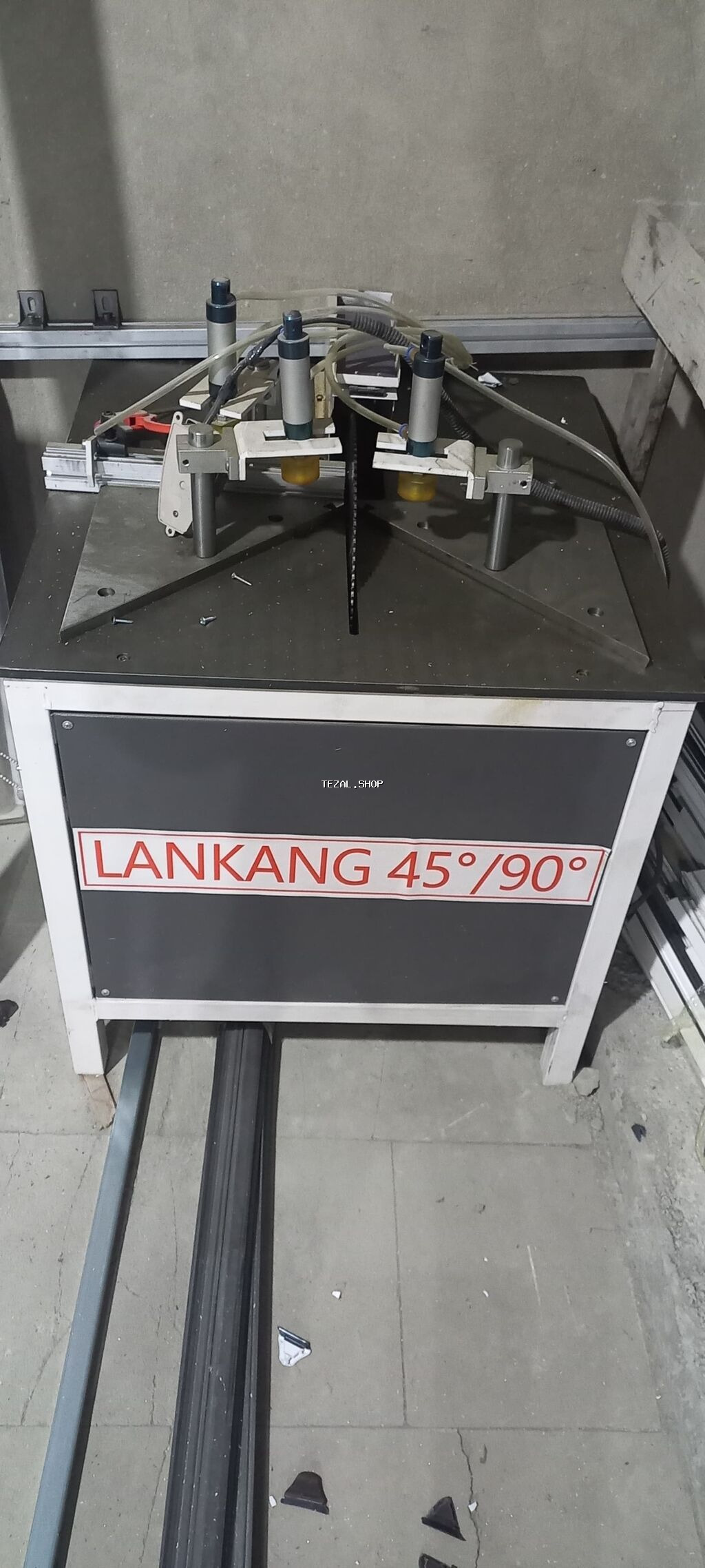 Sənədləri var isteyen baxa bilər. PVC, Qapı - pəncərə avadanlığı. 1