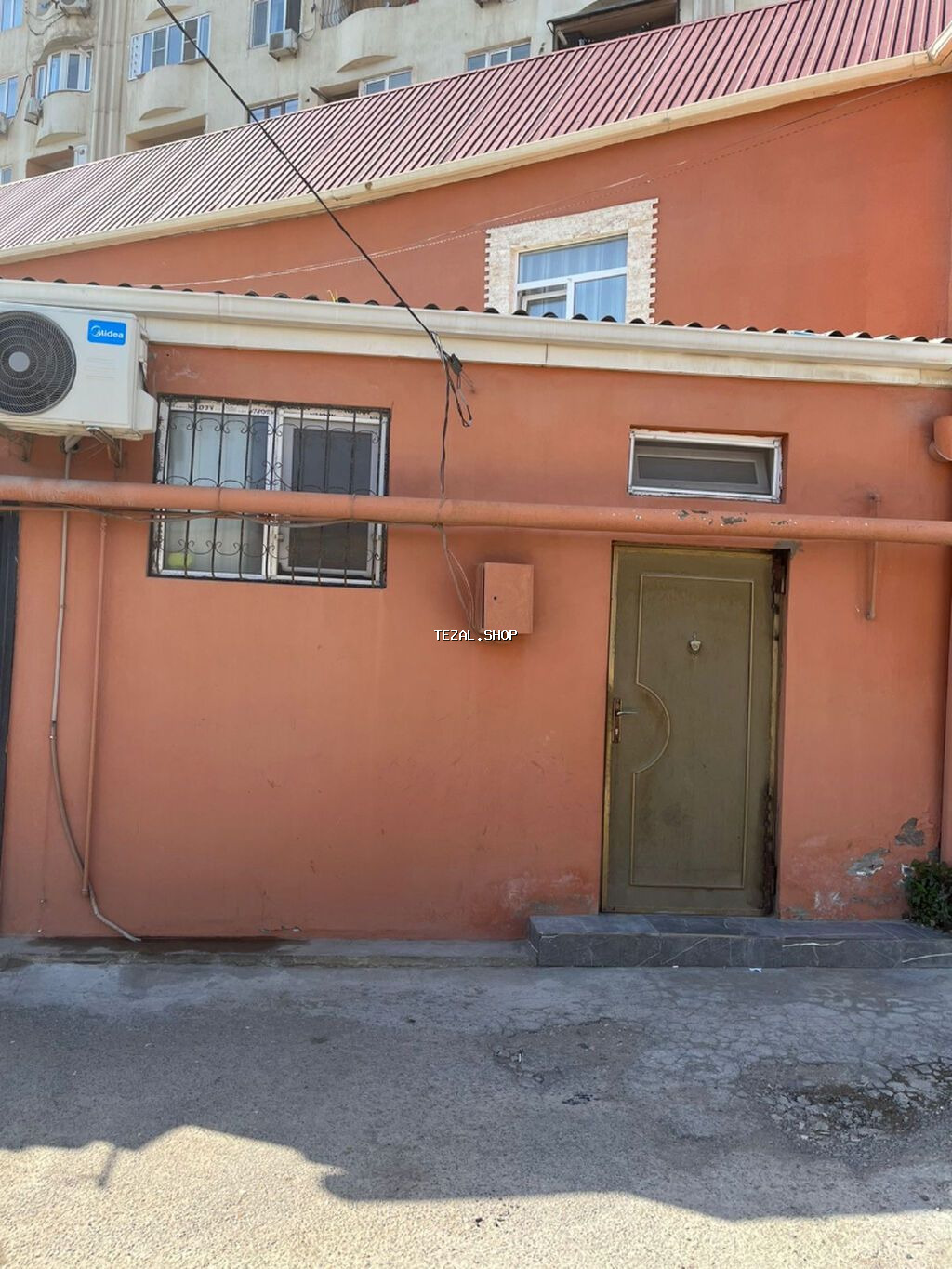 40 kv. m, 1 otaqlı, Qaz, İşıq, Su