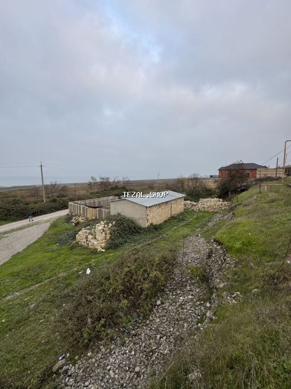 4 otaqlı, 120 kv. m, Kredit var, Təmirsiz