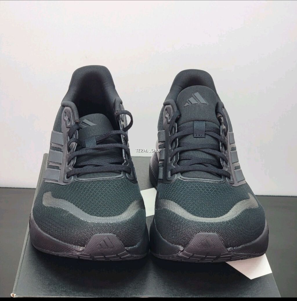 Adidas unisex həm kişi həmdə qadın üçün idman ayaqqabısı,krasovkası