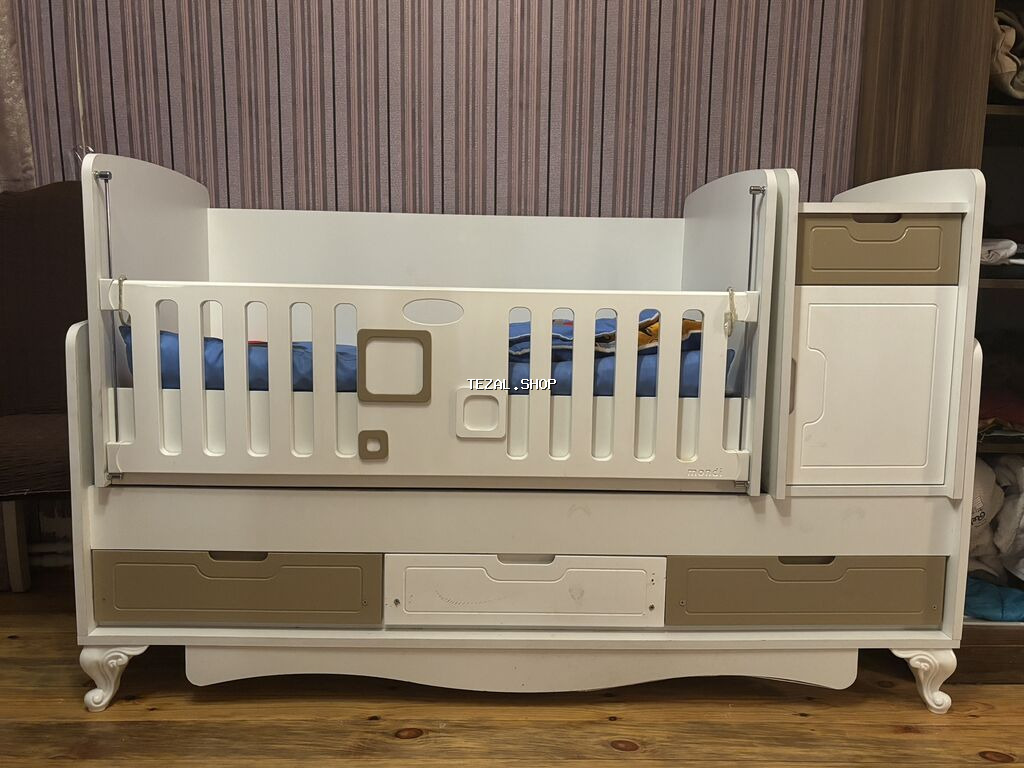 Beşik sağlam vəziyyətdədir. Heç bir problemi yoxdur. Təmiz şəkildə