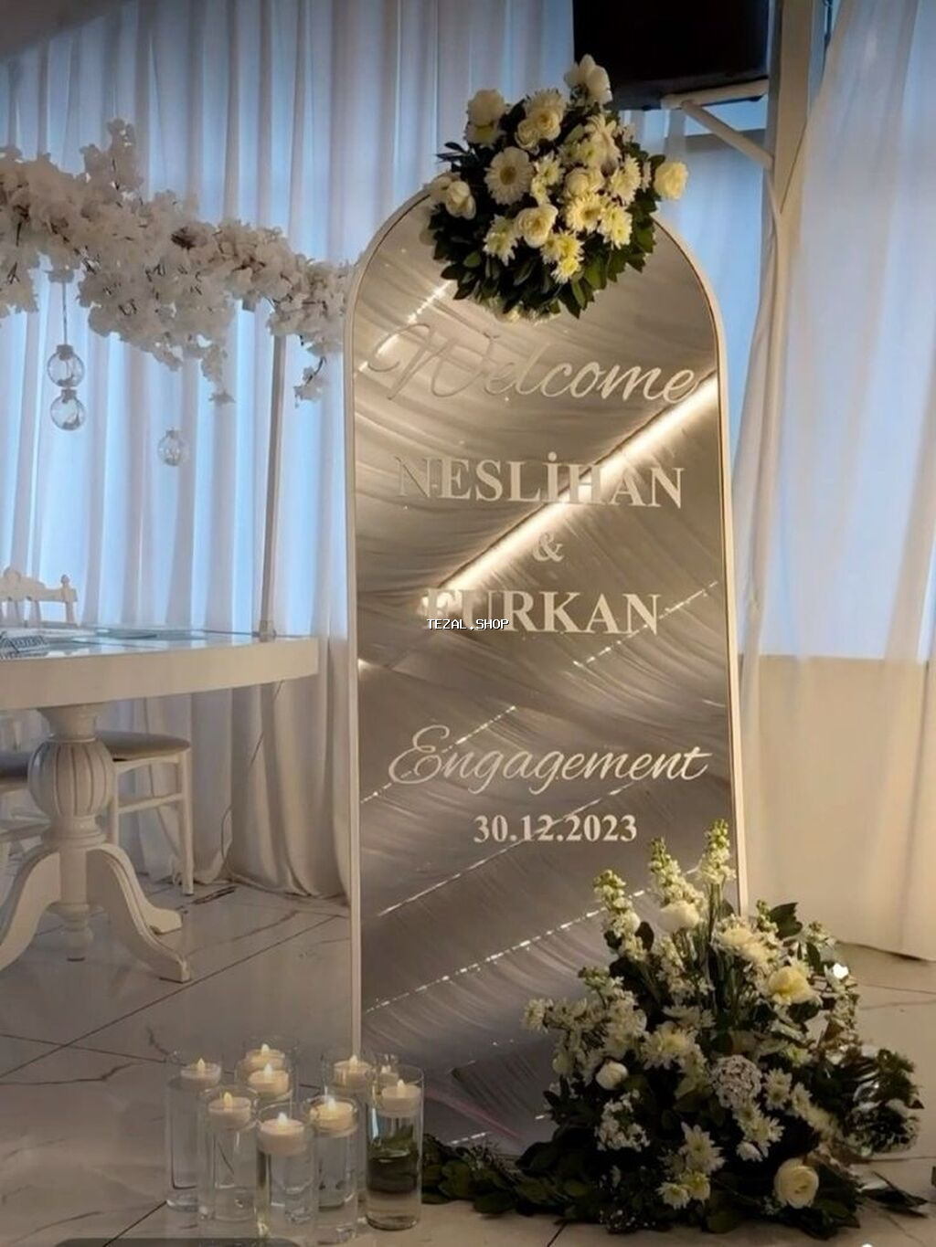 Dekor kirayesi 100azn ( şeher daxili)