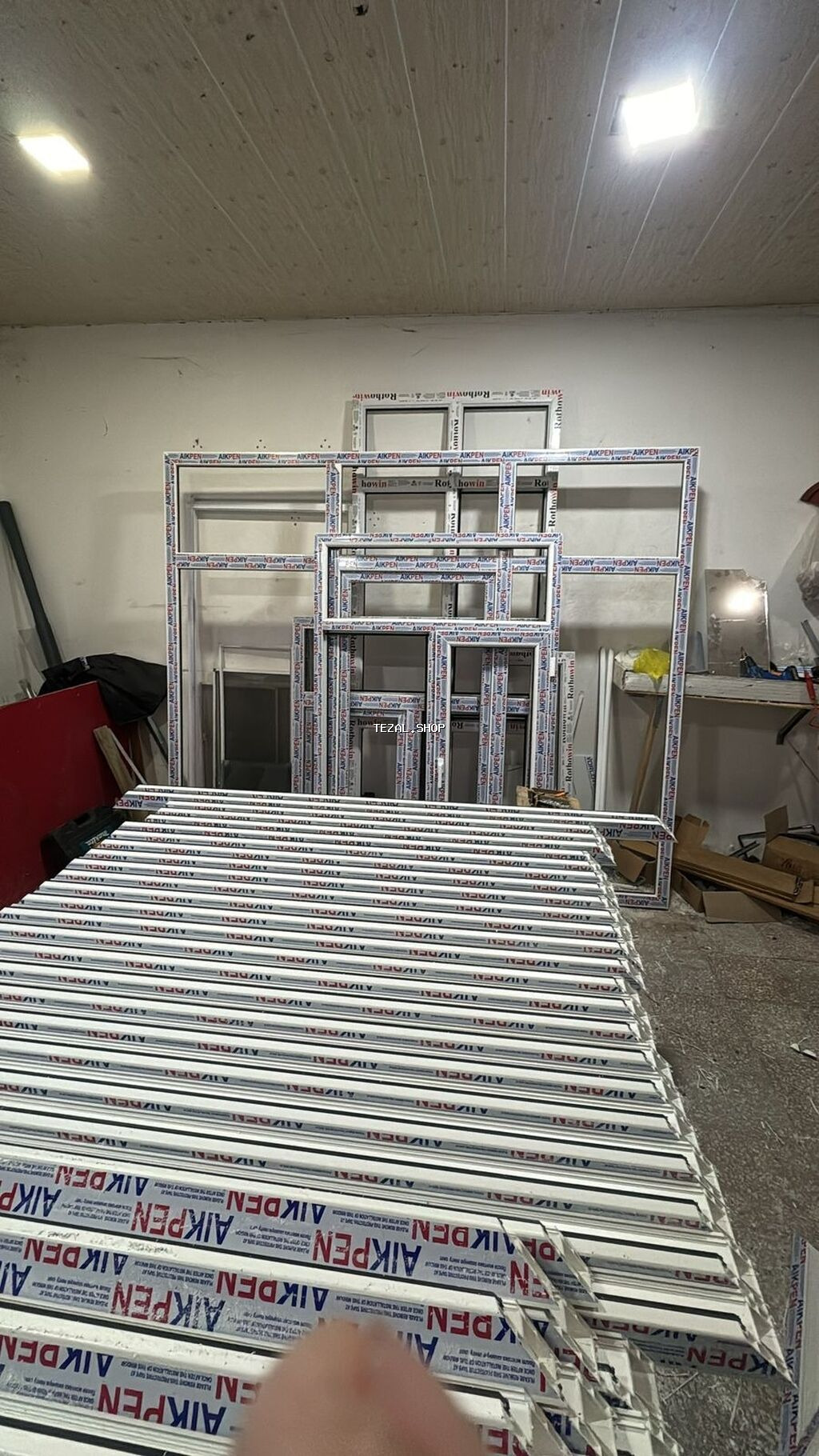 Yeni İkiqat şüşə paketi Plastik pəncərə, Еni: 140 sm, Uzunluğu: 160 sm, Pulsuz quraşdırma