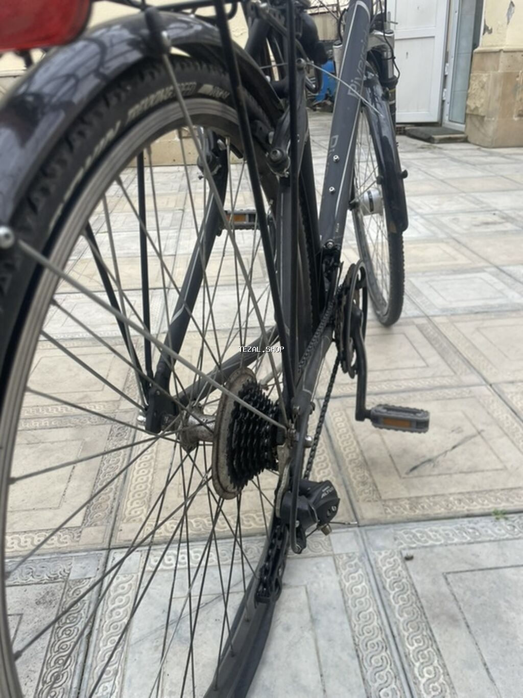 Şəhər velosipedi 28"