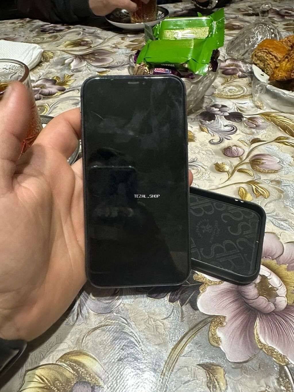 IPhone 11, Qara, Face ID