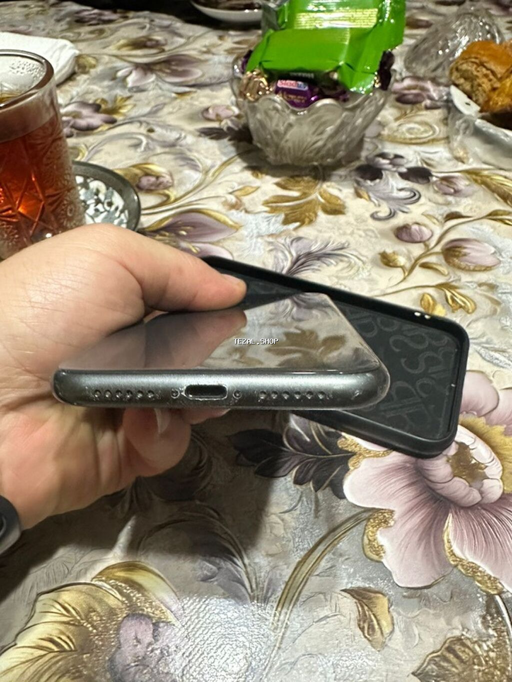IPhone 11, Qara, Face ID - şəkil 4