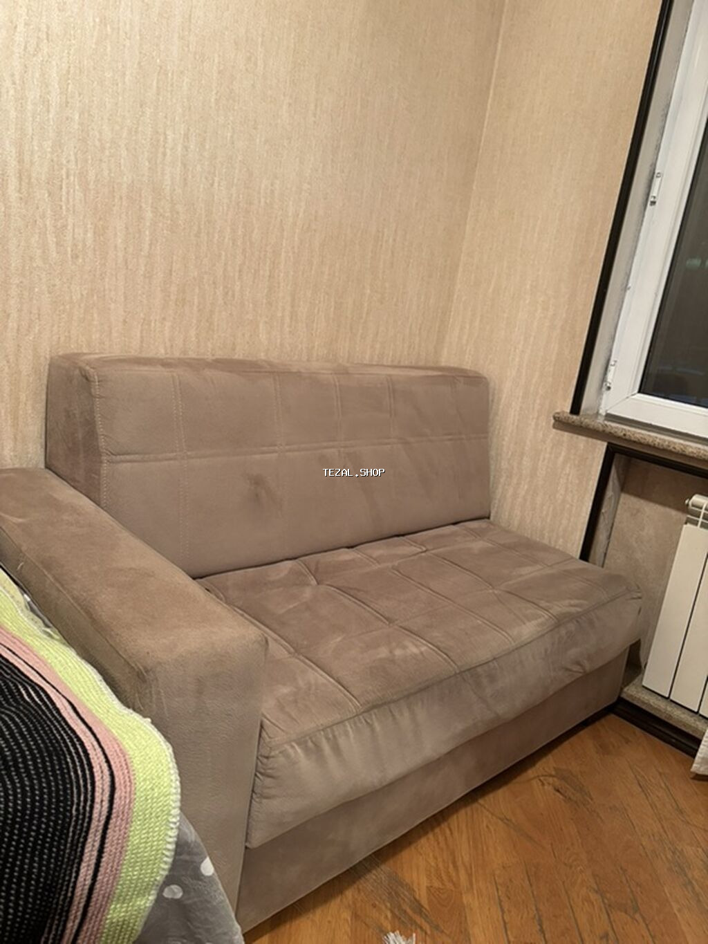 Divan, İşlənmiş, Açılmayan, Bazasız, Parça, Çatdırılma yoxdur