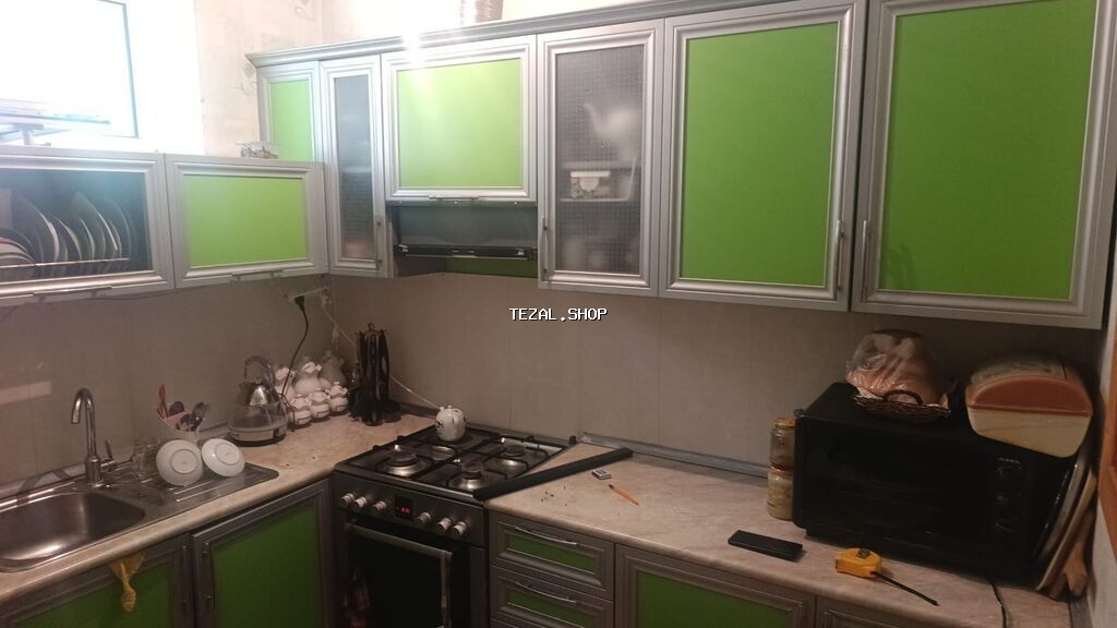 İrade Mətbəx mebeli 261 bir terefdi 210 da bir terefdi qiymeti 200