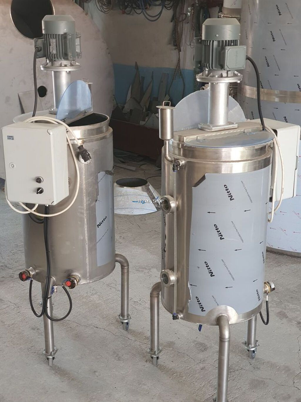 Sənaye Tipli Çənlər və Rezervuarlar: Qida (süd, şirə, su) və kimyəvi