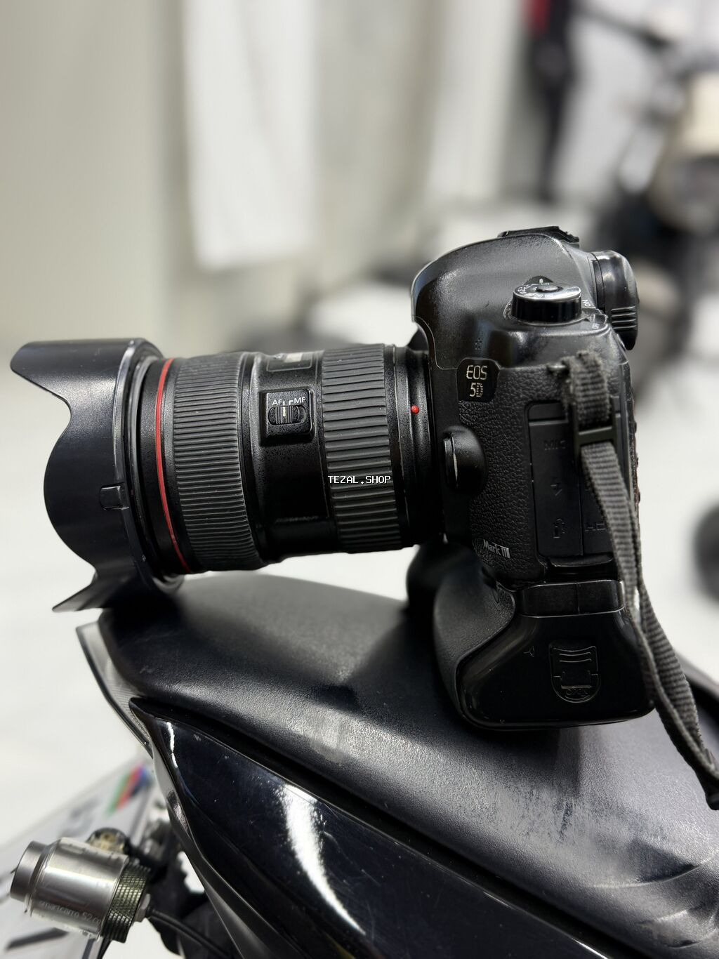 Salam Allah satanada alanada xeyir versin. Her bir şeyi üstünde