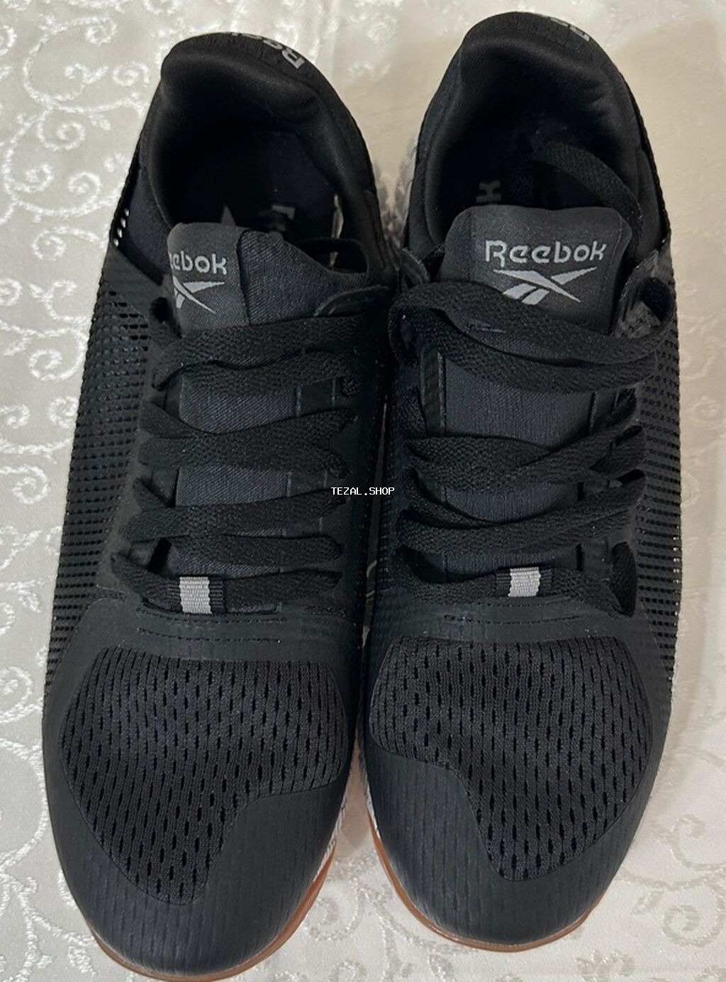 Məhsul: Reebok kişi idman ayaqqabısı - Rəng: qara, altlıqda ağ-qara