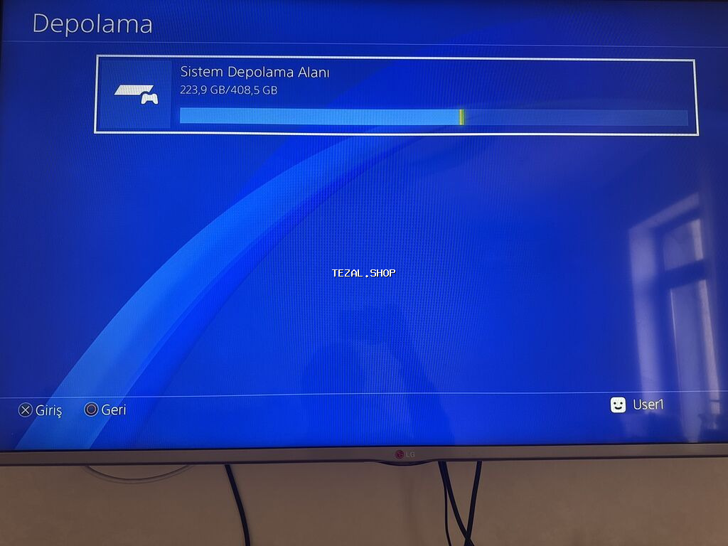 PlayStation 4 Slim oyun konsolu dəsti - Model: Sony PS4 Slim (qara