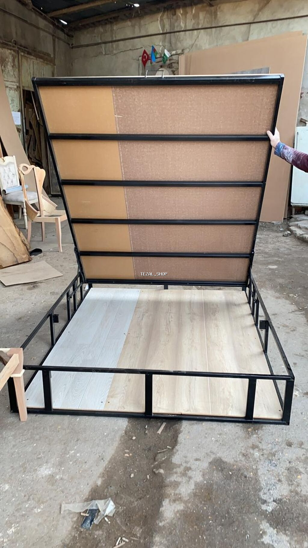 Metall karkaslı qalxan mexanizmalı çarpayı bazası - Güclü qara metal - şəkil 2