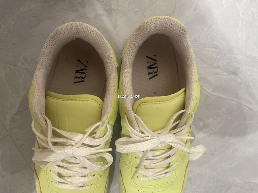 ZARA brendinin idman üslublu krossovkaları - Rəng: açıq neon-sarı