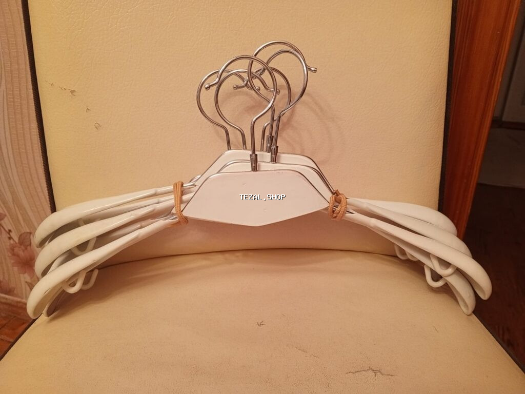 Çox keyfiyyətli asılqanlar 0.90 qəpik.ag və qara rəngi var - şəkil 2