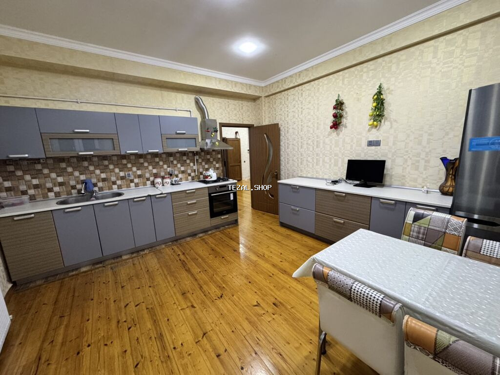 3 otaqlı mənzil – geniş və işıqlı planlama - Mətbəx: Uzun ölçülü