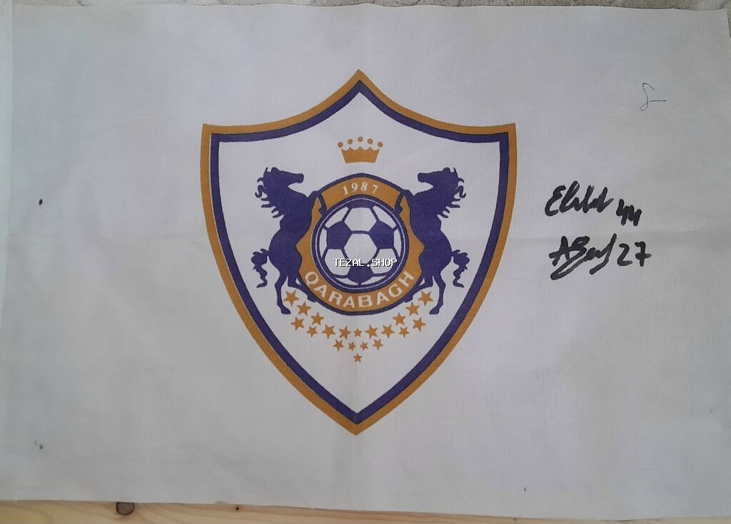 Qarabağ FK loqolu bayraq/parça poster. Orginal Qarabağ futbulçu imzalı