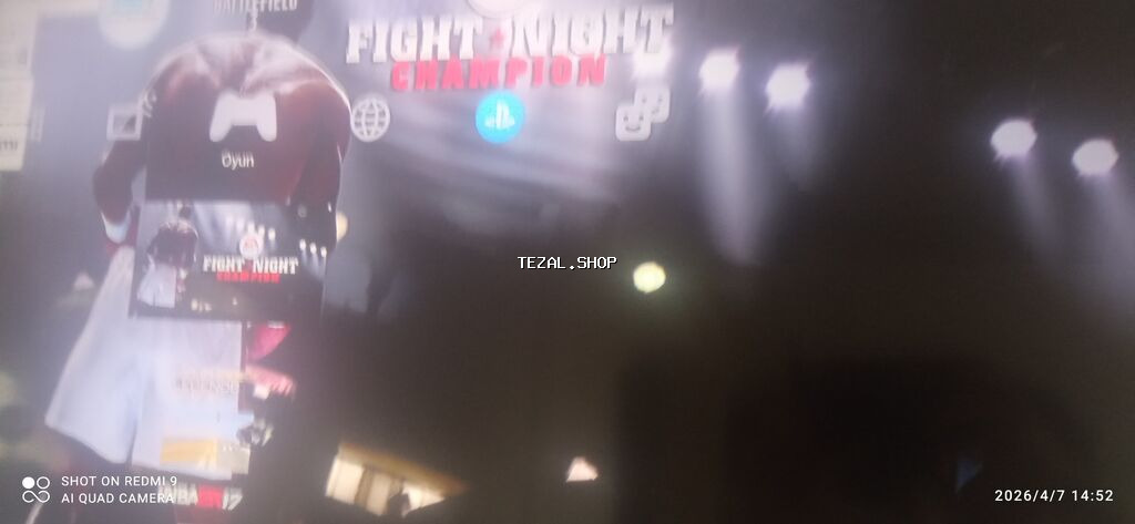 Plesdeysin 3 içində 32 dene oyun 3 dənə pult verirəm aşağı yeri də var