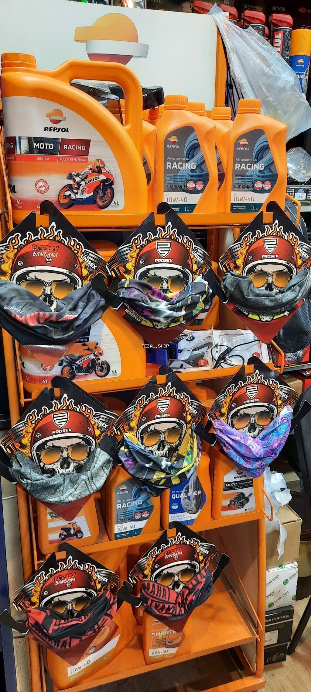 Məhsul: Repsol motosiklet mühərrik yağları və çoxməqsədli moto