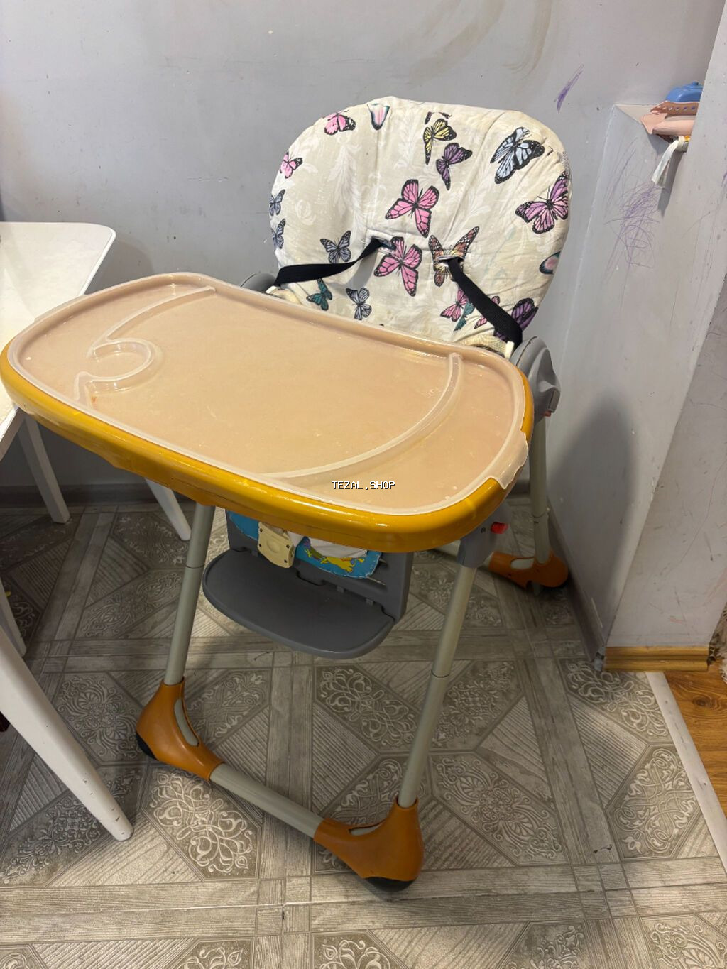 Chicco usaq massasi.
Üstünü çıxarıb yumaq olur