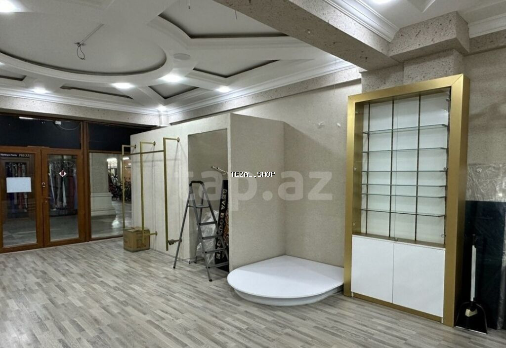 Amay ticarət mərkəzində 80m² obyekt satılır.Obyektə giriş həm çöl həm - şəkil 4