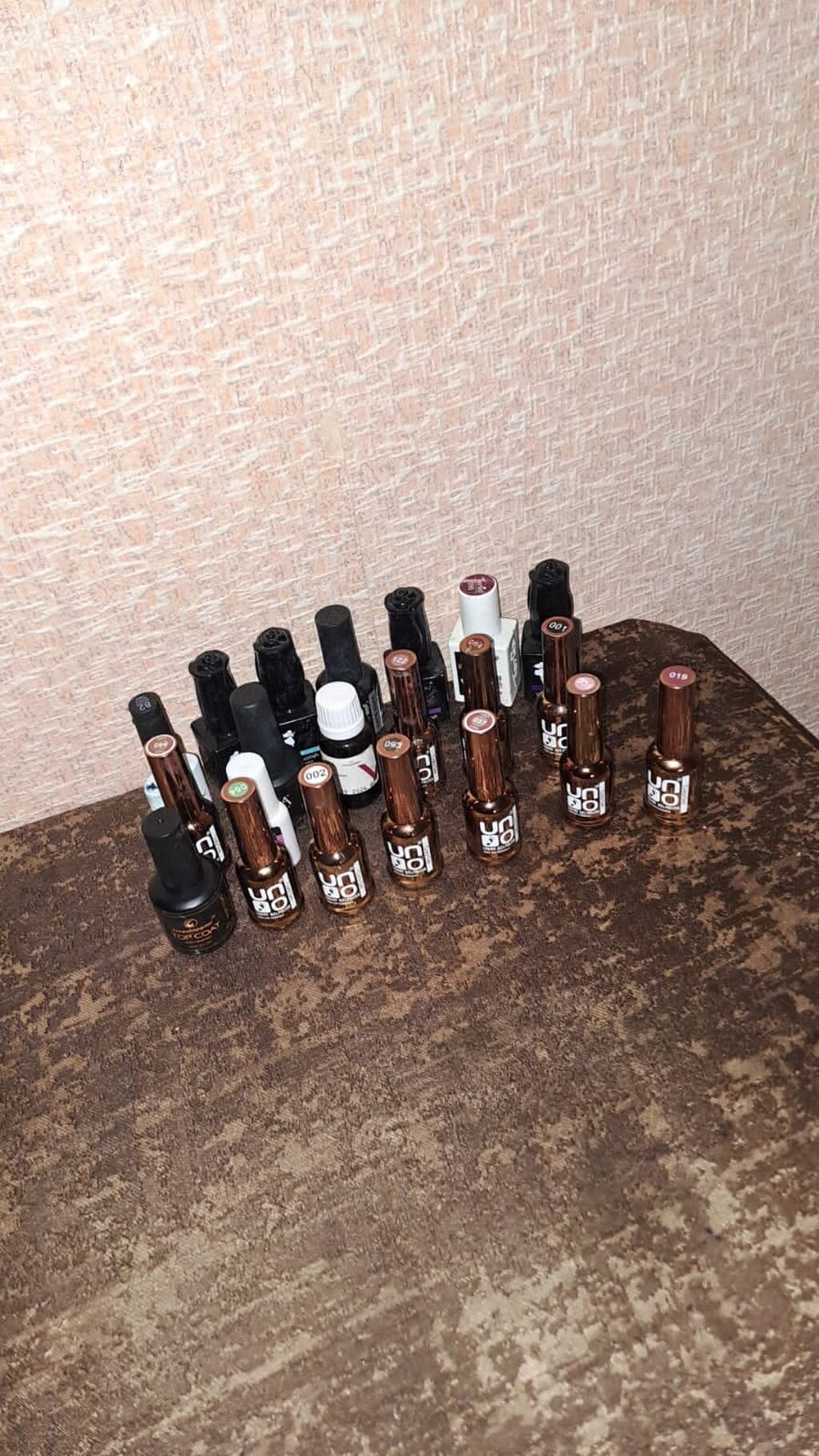 Manikür üçün peşəkar dəst Tərkib: - STRONG Series 210 mikromotor seti