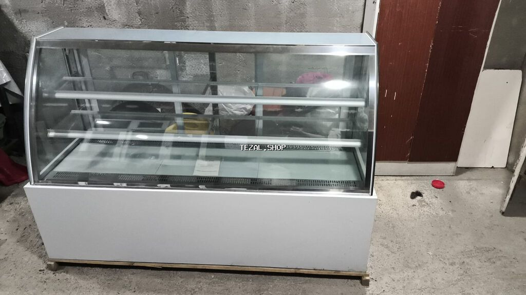 Dondurulub soyuducu
Uzunluğu 1.80 
Eni 0.67 sm
Hündür 1.18 - şəkil 2