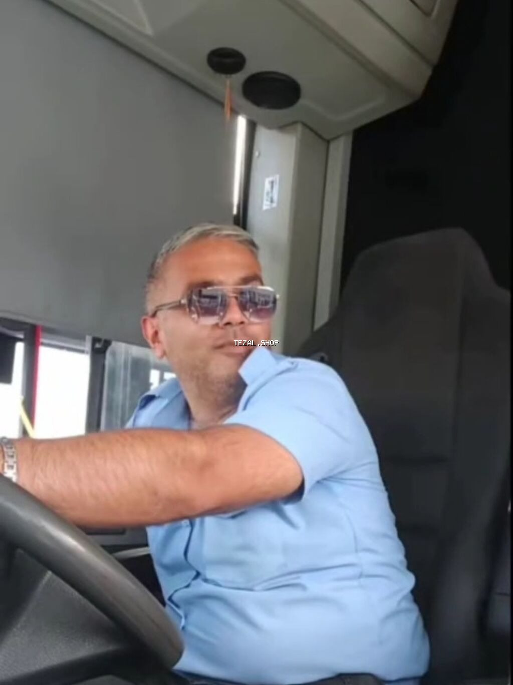 Salam Yaş 41 əslən Bakiliyam Ayləliyəm 2 qizim var Zabratda qaliram öz