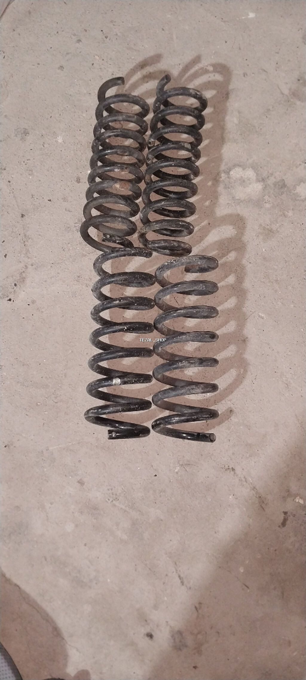 Mersedes 4 gez jajlari. hazir pasadkali gizdirilib.4 ededi 40 manat