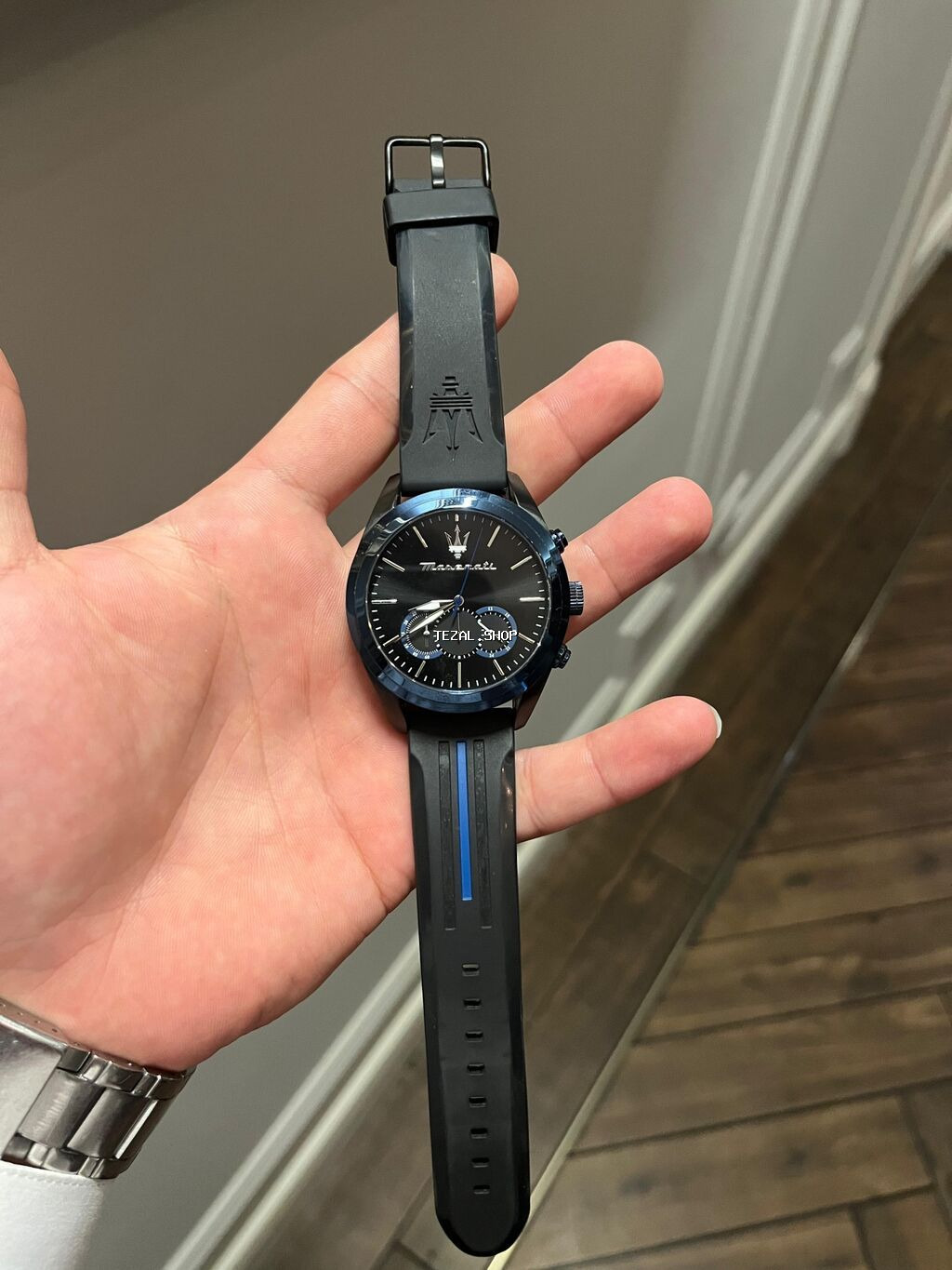 Qol saatı, rəng - Qara