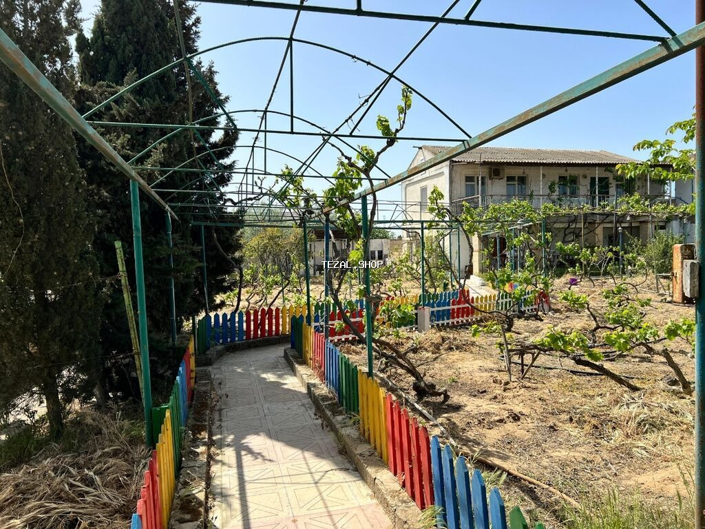 Bakı, Qala qəs., 150 kv. m, 6 otaqlı, Hovuzlu, Qaz, İşıq, Su