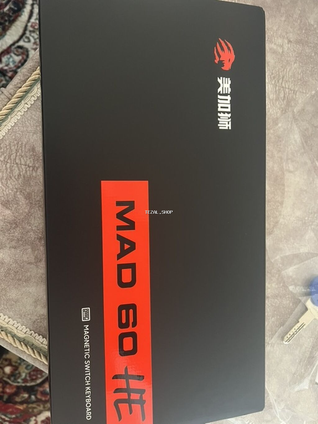 Tam ideal vəziyyətdə maqnetik klaviatura Mekanik klaviatura – MAD 60