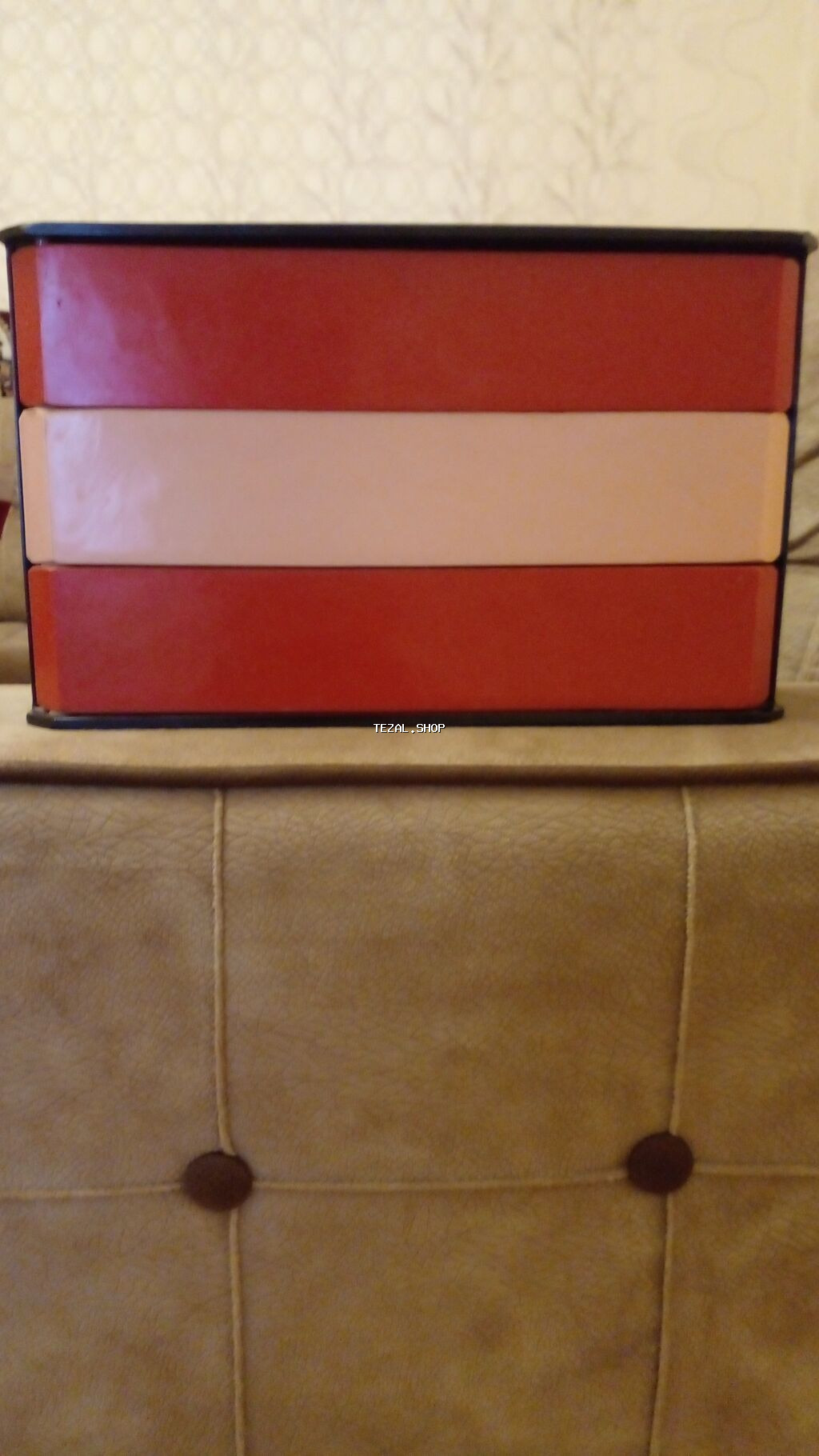 Plastik 3 mərtəbəli stolüstü təşkilatçı - Rəng: qırmızı–açıq