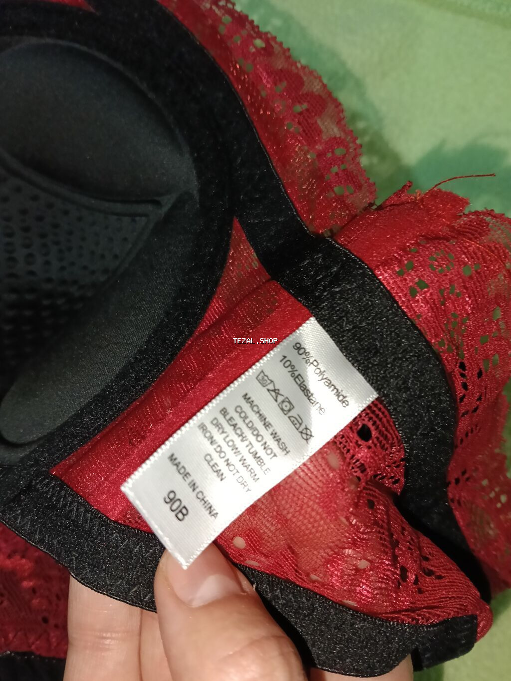 Qırmızı-qara krujeva qadın dəsti - Dəst: büstqalter + tanga - Ölçü