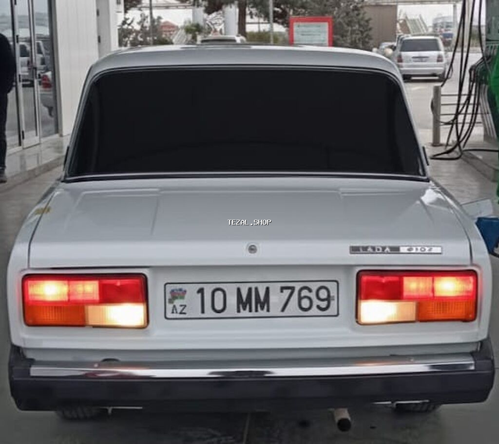 VAZ (LADA) 2107: 1.6 l | 2004 il 313748 km Sedan - şəkil 5