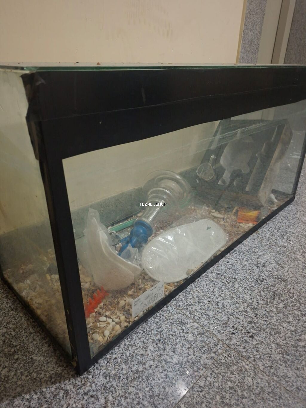 Akvarium şüşə tank satilir. Isteyen elaqe saxlasin. Unvan Baki. - - şəkil 4