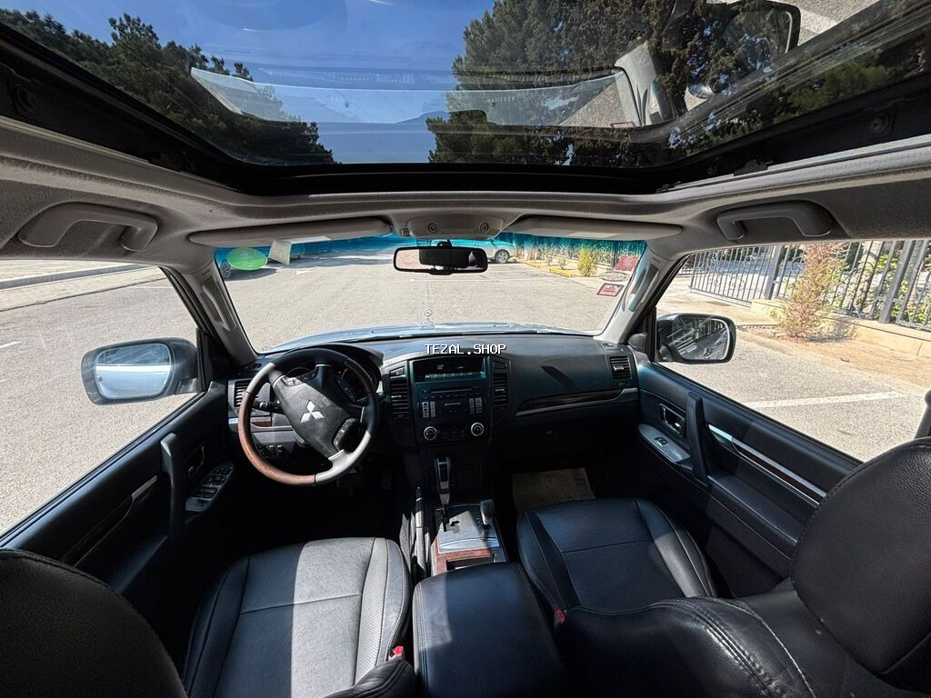 Mitsubishi Pajero: 3.5 l | 2011 il 236000 km Ofrouder/SUV - şəkil 4