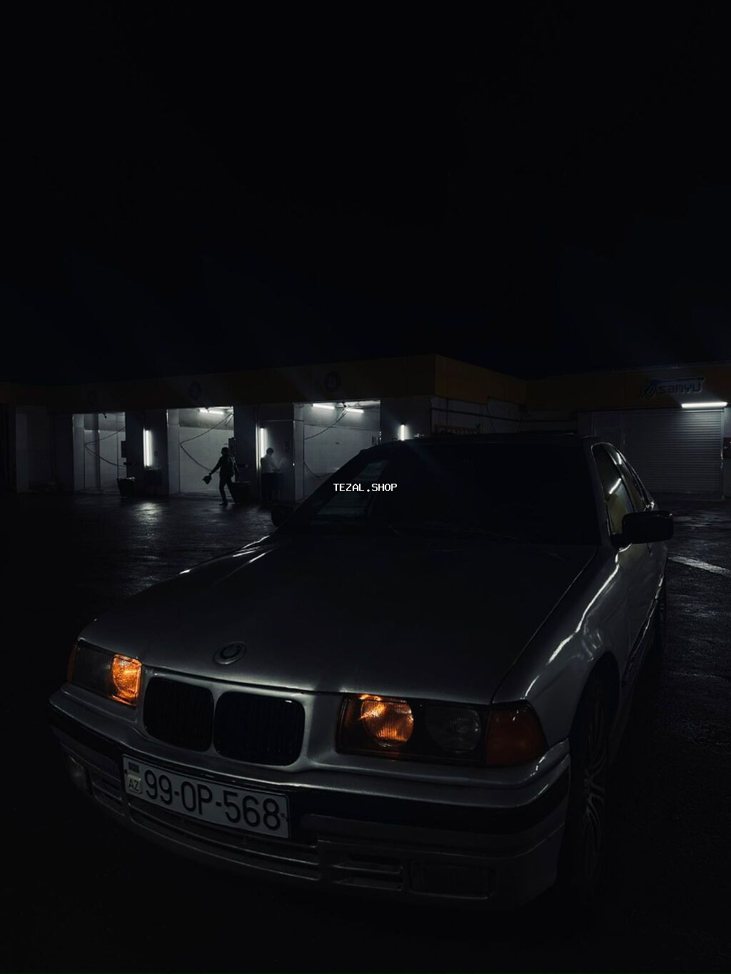 BMW 318: 1.8 l | 1992 il Sedan