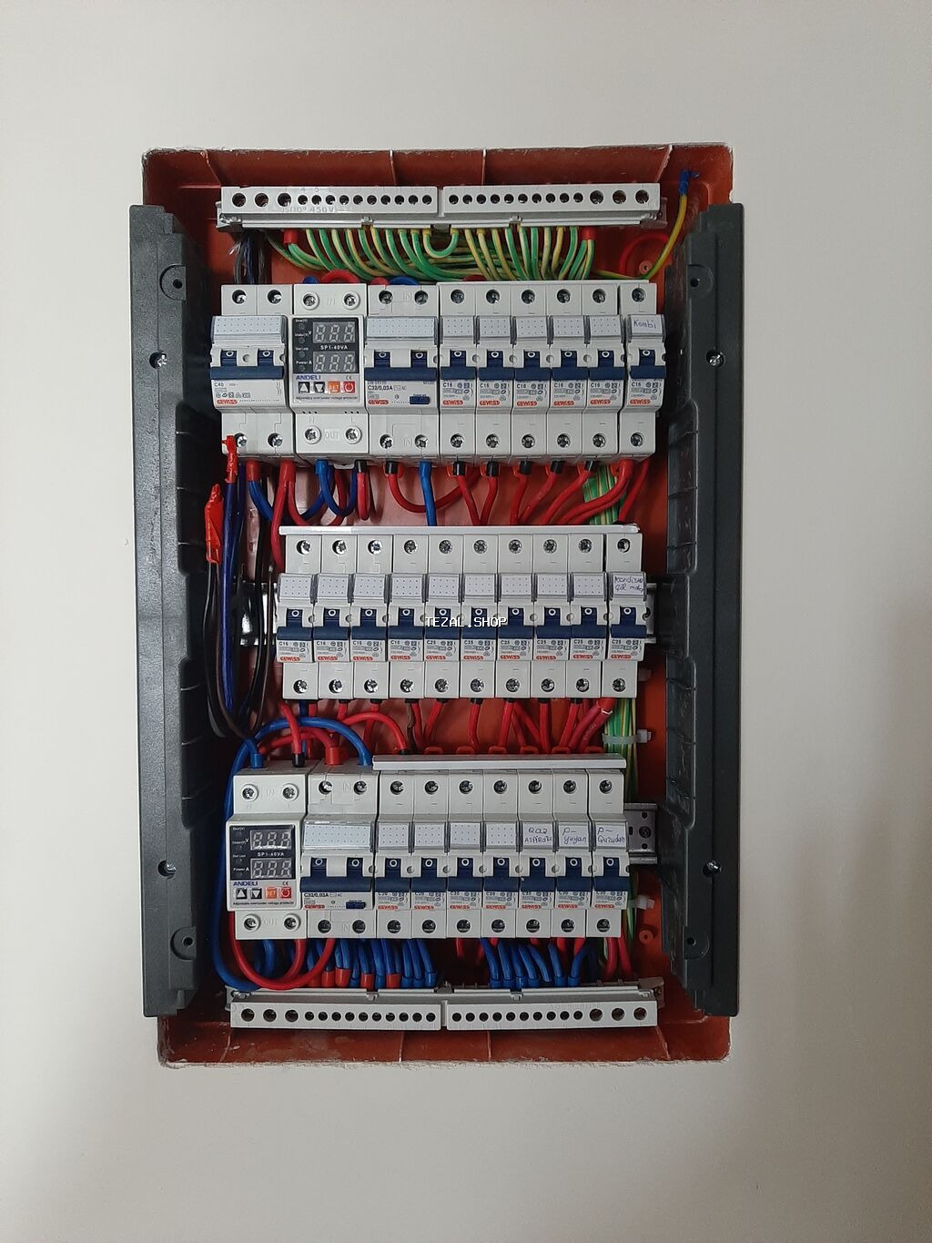 Peşəkar elektrik xidmətləri - Mənzil, ofis və fərdi evlər üçün