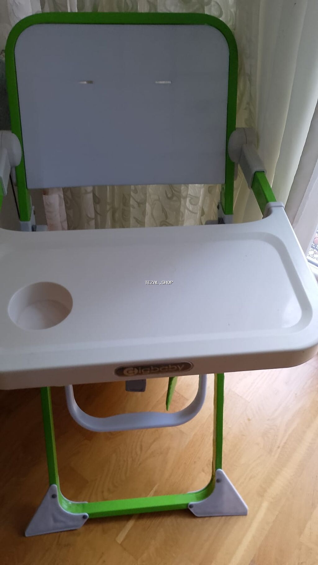 Uşaq yemək stulu – Gigababy - Brend/logo: Gigababy - Rənglər: ağ